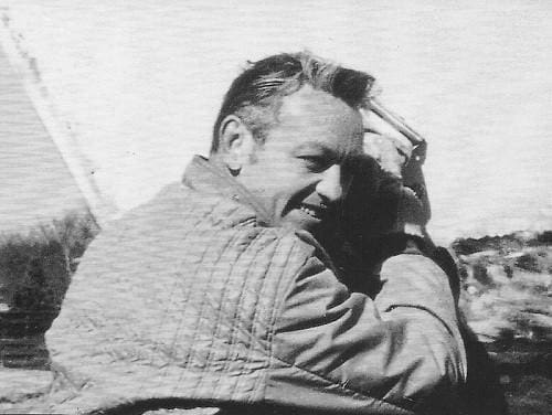 Jerry Bowers (Geib) working on the Fleetwood yacht